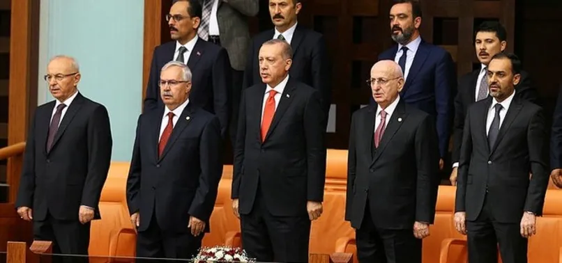 Meclis'te yeni dönem resmen başladı