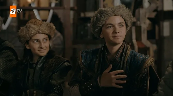 Kuruluş Osman’da Devlet ki marşı sosyal medyayı salladı!