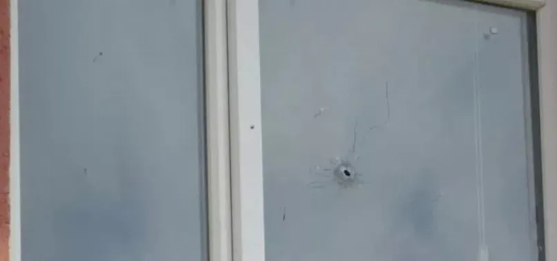Kayseri'de okula ateş açıldı