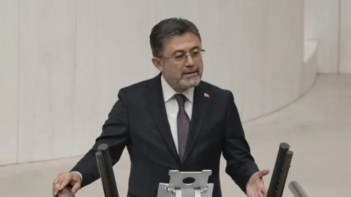 bakan-yumaklidan-ureticilere-mujde-1734211995198.jpeg Bakan Yumaklı'dan üreticilere müjde - 1