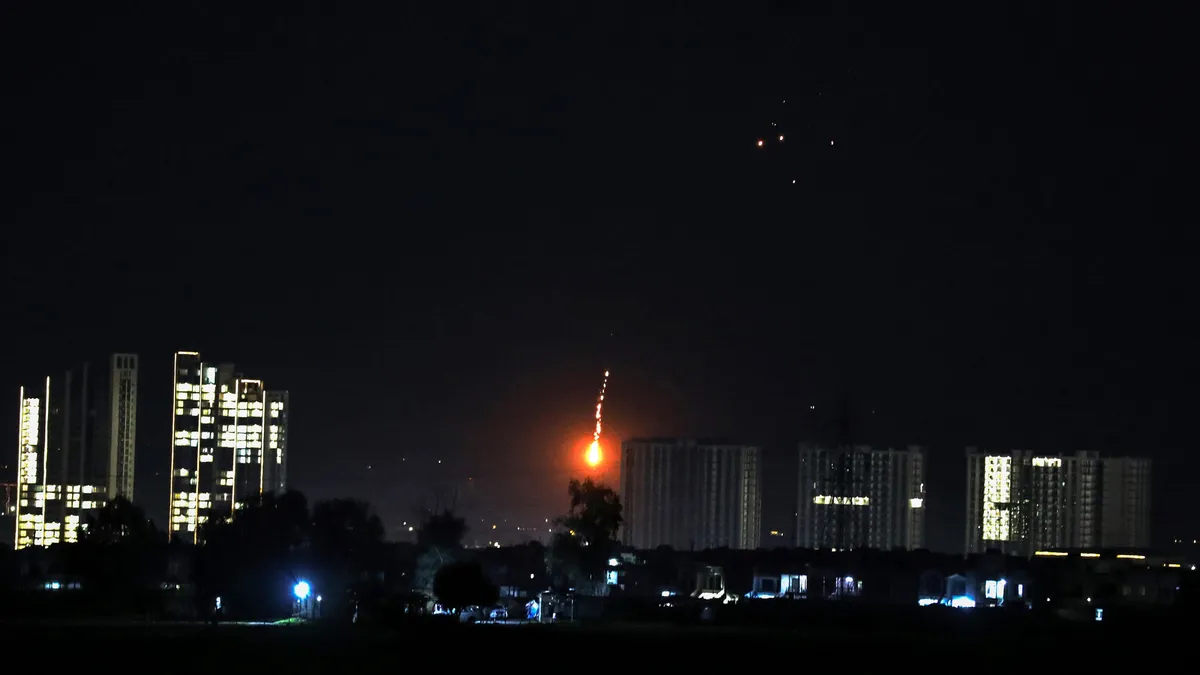 CANLI | Orta Doğu ateş çemberi! A Haber ekipleri Tahran ve Tel Aviv'de: İran'dan İsrail'e füze yağmuru