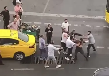 İstanbul'da taksici krizi: Taksimetre pazarlığında kavga