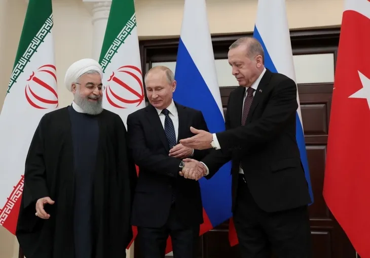Erdoğan, Putin ve Ruhani zirvesinden kareler