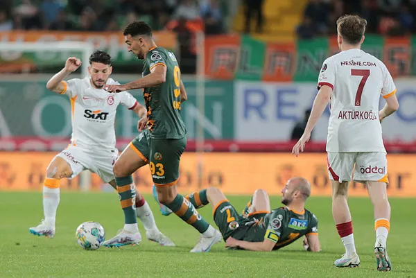 lider-galatasaray-doludizgin-alanyaspor-1-4-galatasaray-mac-sonucu-1681846865437.jpg Lider Galatasaray doludizgin! Alanyaspor 1-4 Galatasaray (MAÇ SONUCU) - 2