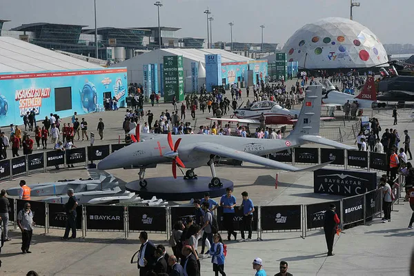 Ağır silahlı ve tehlikeli: Akıncı SİHA envanterde! Dünyaya korku saldı