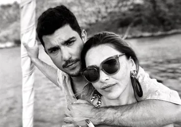 Kaan Yıldırım'dan Hadise'ye moral tatili