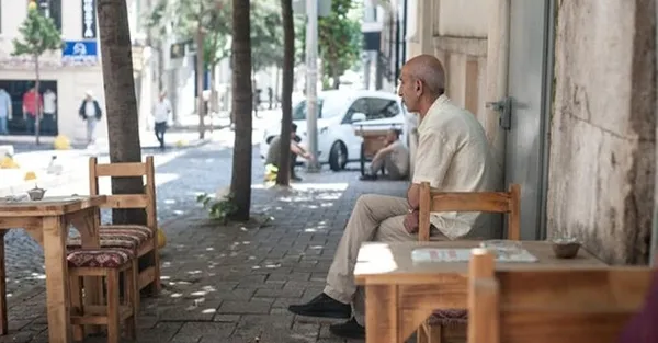 Aşılamaya ilişkin tartışma yaratacak karar: Yarından itibaren kahvehanelerde uygulanmaya başlanacak