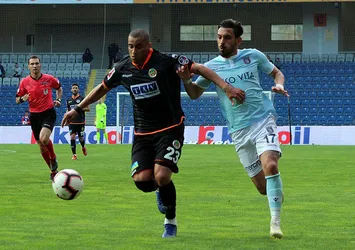Son dakika: Başakşehir ile Alanyaspor berabere kaldı!