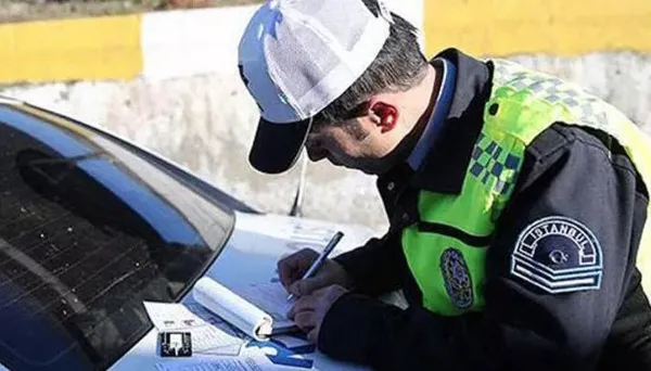trafik-cezalarina-af-geldi-mi-silinecek-mi-trafik-cezasi-online-borc-odeme-ve-sorgulama-1679062969596.jpg Trafik cezalarına af geldi mi, silinecek mi 2023? Trafik cezası online borç ödeme ve sorgulama! - 4
