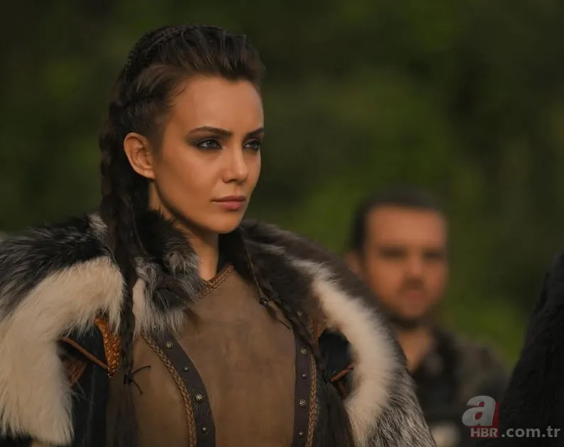 Bülent Şakrak 2025'e yeni sevgilisiyle girdi! Burcu Kirman kimdir? 7