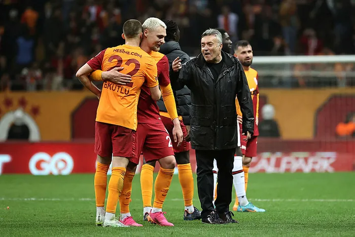 galatasaray-teknik-direktoru-domenec-torrentten-fenerbahce-derbisi-yorumu-1648939002985.jpg Galatasaray Teknik Direktörü Domenec Torrent’ten Fenerbahçe derbisi yorumu - 3