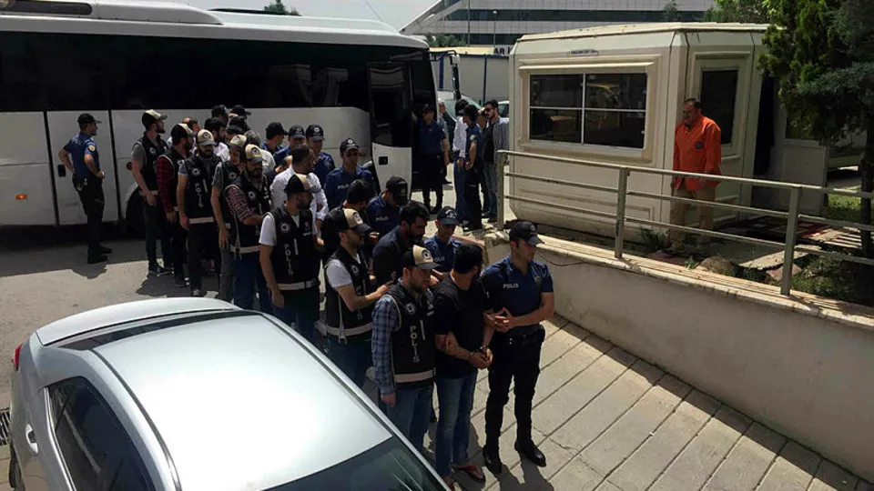 Eyleme dizi müziğiyle giden çetenin işi bitti