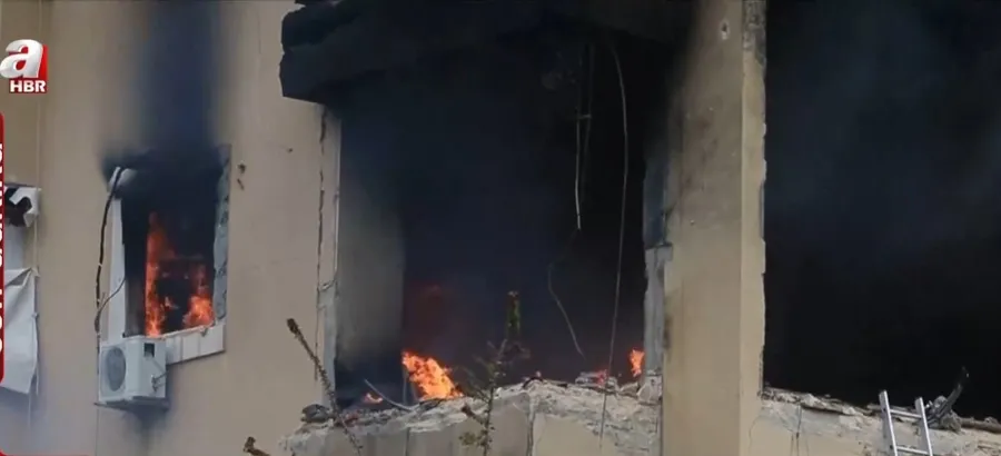 israilden-lubnana-bombardiman-beyrut-sokaklara-harabeye-dondu-1775090402119.jpg Foto: A Haber - Ekran Görüntüsü