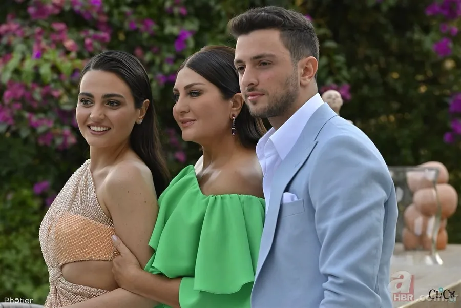 Miami'ye giden Sibel Can'ın kızı Melisa güzelliğiyle hayran bıraktı 7