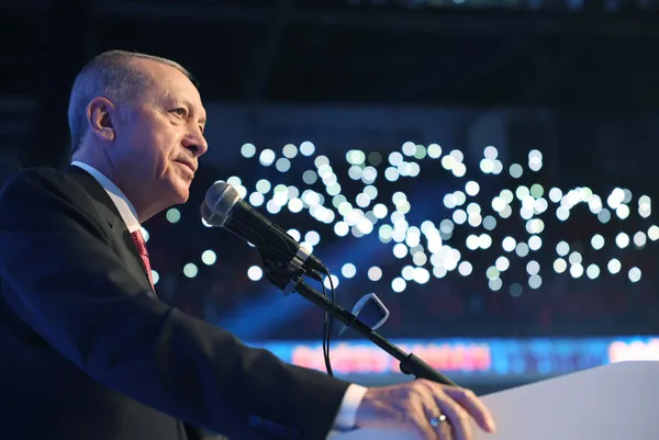 Halkın umudu Başkan Erdoğan! Cumhurbaşkanlığı hükümet sistemi için flaş adım: En iyi hale getirilecek - 4