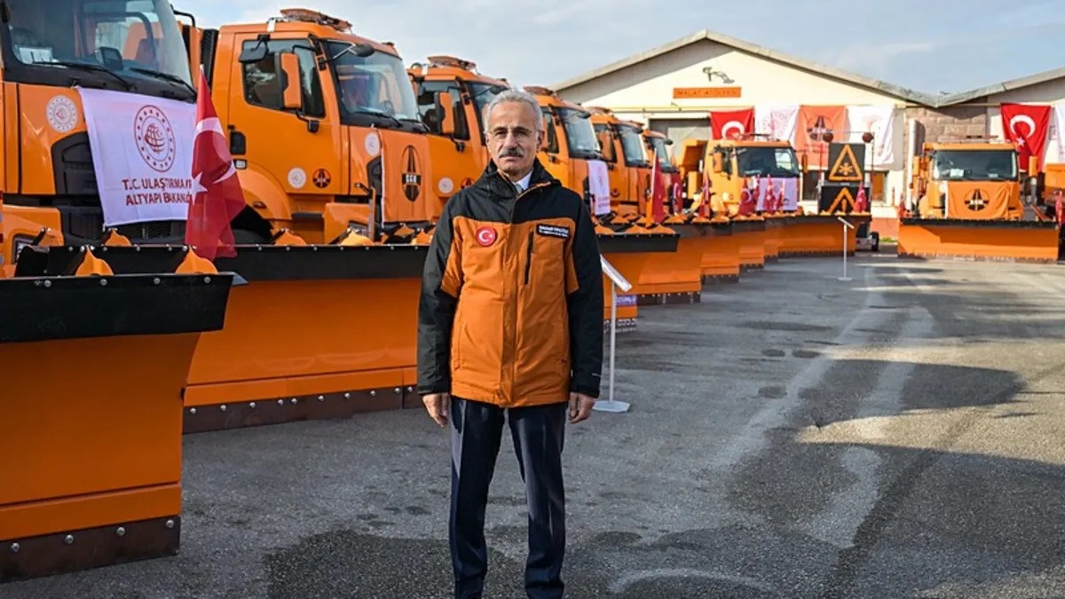 Kışa hazırlık! Karayollarına 663 yeni makine ve ekipman alındı