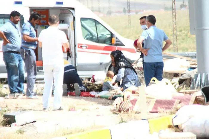 Konya’da peş peşe feci kazalar: 9 kişi hayatını kaybetti - 1