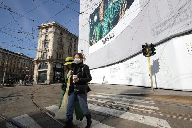 Avrupa’da koronavirüs alarmı! İtalya’da market raflarını boşalttılar