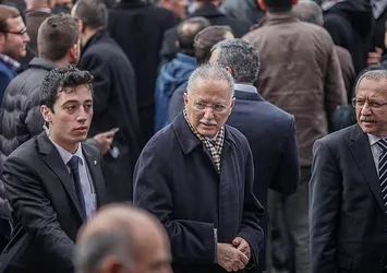 Çatı aday İhsanoğlu icralık oldu