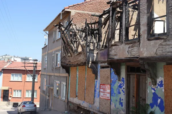 Tarihi evler çöküyor mahalle sakinleri endişeli - 5
