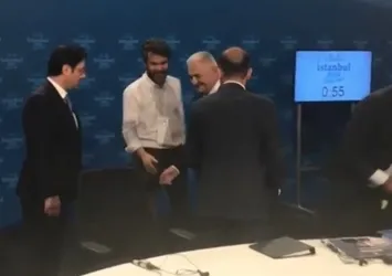 Binali Yıldırım ortak yayına böyle geldi!