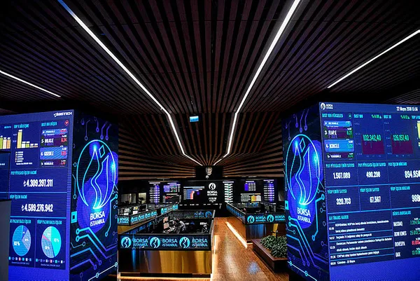 Türk ekonomisi doğru yolda! Fitch büyüme tahminini yükseltti