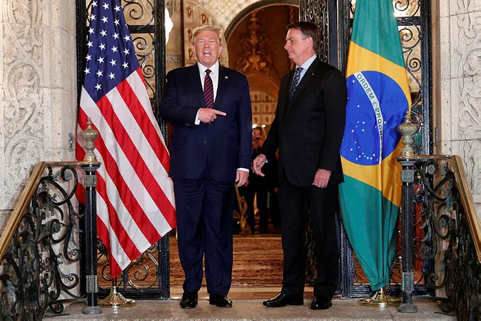 Son dakika: Brezilya Devlet Başkanı koronavirüse yakalandı