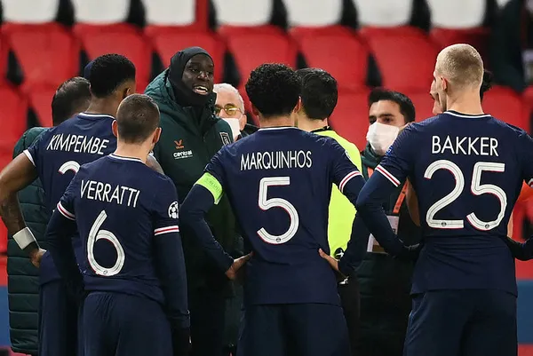 İstanbul Başakşehir Başkanı Göksel Gümüşdağ'dan UEFA'ya flaş talep - 4
