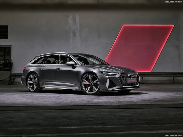 Audi ‘yürekleri hoplatan’ otomobilini tanıttı! İşte 2020 Audi RS6 Avant