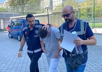 Annesiyle tartışan babasını bıçakladı
