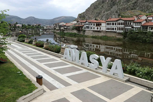 amasya-valisi-masatli-tam-kapanmada-koronavirus-vaka-sayilari-yuzde-50-azaldi-1620824450811.jpg Amasya Valisi Masatlı: Tam kapanmada koronavirüs vaka sayıları yüzde 50 azaldı - 1