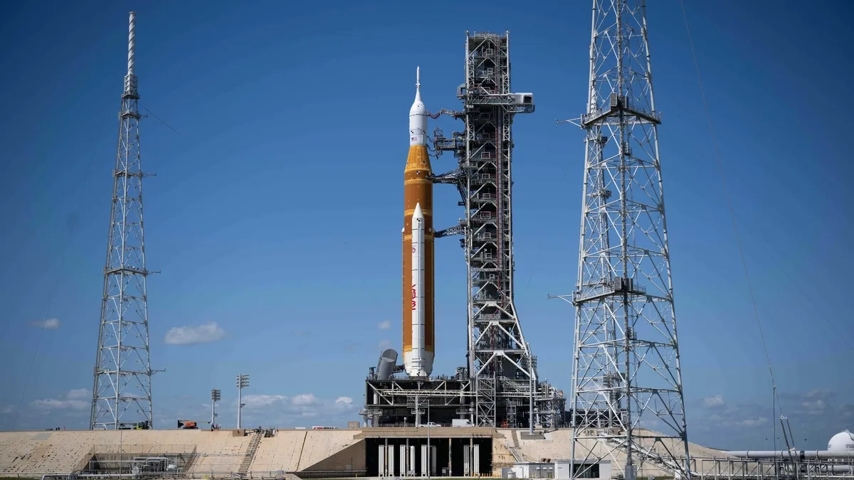 Ay’ın karanlık yüzüne yolculuk: Artemis II ne zaman fırlatılacak?