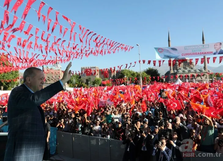 Kayseri’de Başkan Erdoğan’ın dikkat çektiği afiş! “7 düvel, 7’li masa...