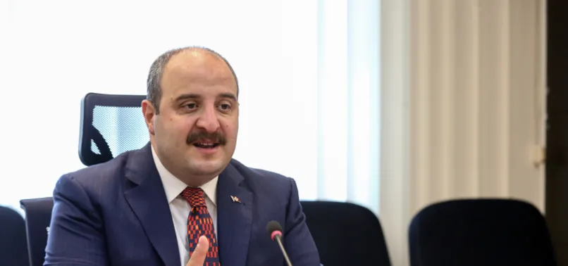 Bakan Varank'tan SİHA açıklaması: Ukrayna'ya tedarik ediyoruz