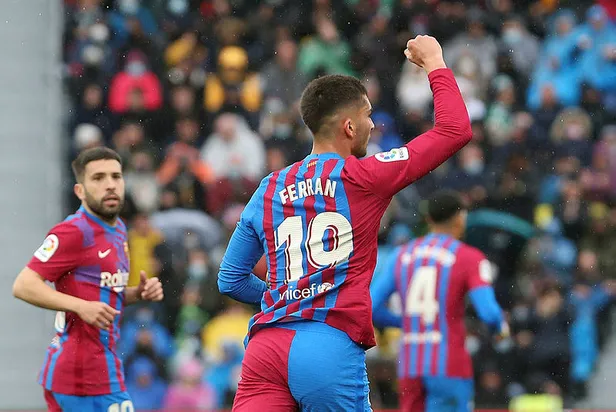 barcelona-galatasaray-maci-ne-zaman-saat-kacta-uefa-avrupa-ligi-son-16-turu-barca-gs-maci-hangi-kanalda-1646748175492.jpg Barcelona Galatasaray maçı ne zaman, saat kaçta? UEFA Avrupa Ligi son 16 turu Barça GS maçı hangi kanalda?