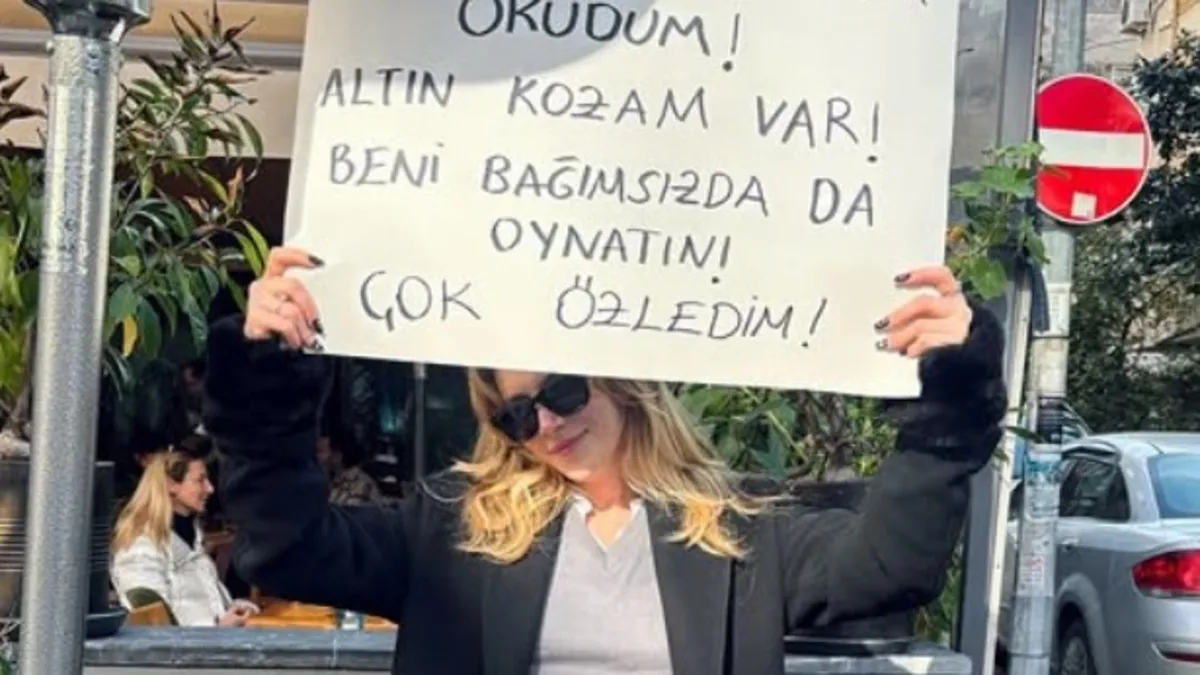 Hayal Köseoğlu'ndan oyunculuk sektörüne pankartlı isyan!