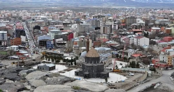 Sağlık Bakanı Fahrettin Koca illere göre haftalık vaka sayısını paylaştı! Hangi illerde vakalar azaldı? İşte haritalı son durum