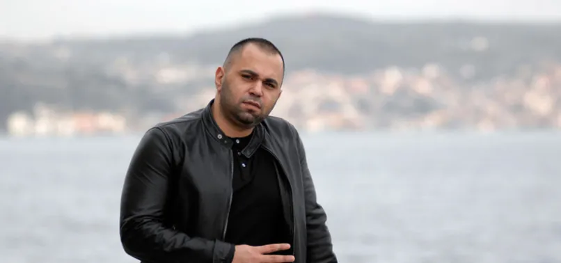 Fenerbahçe'nin eski oyuncusu Gregory Kurtley Van der Wiel'in dolandırılması davasında karar! Mahkeme ünlü menajer Ümit Akbulut'un hapsine hükmetti