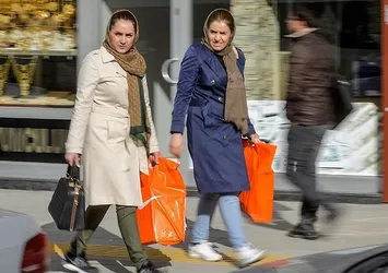 İranlı turistlere Türkiye yolu yeniden açıldı