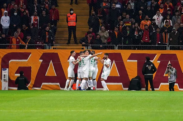giresunspor-galatasaray-maci-muhtemel-11ler-28-ocak-giresunspor-gs-maci-ne-zaman-saat-kacta-1674898351071.jpg Giresunspor Galatasaray maçı MUHTEMEL 11'LER! 28 Ocak Giresunspor GS maçı ne zaman, saat kaçta? - 11