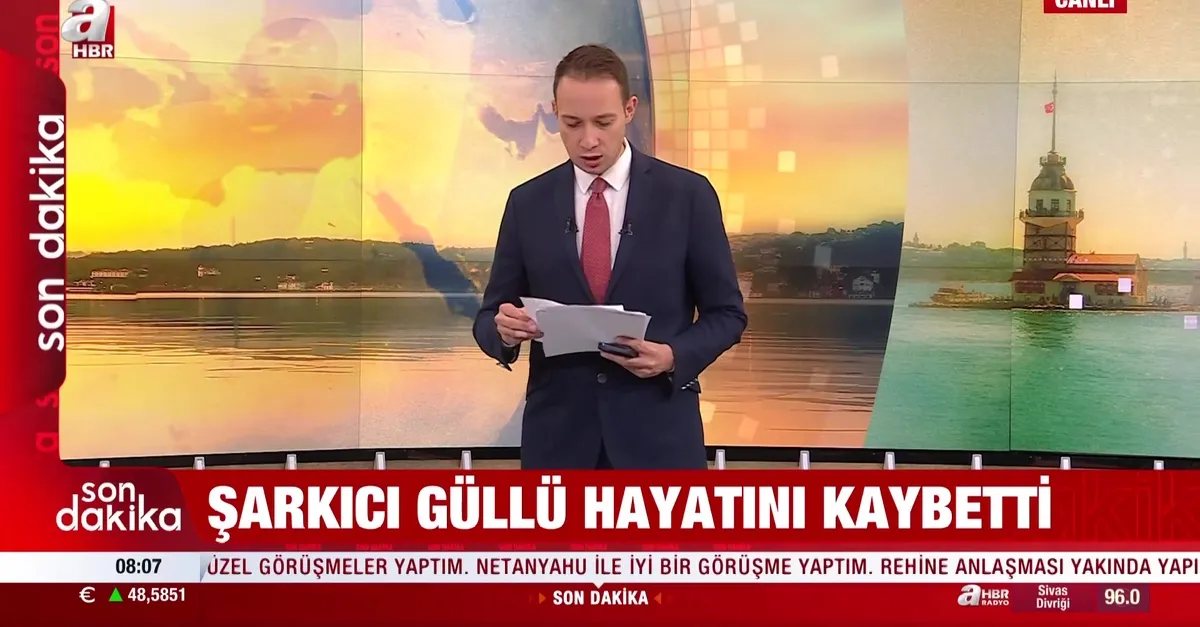Ünlü şarkıcı Güllü hayatını kaybetti!