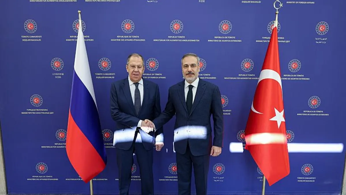 Rusya'dan Ankara'ya kritik ziyaret! Hakan Fidan ile Lavrov'dan ortak basın toplantısı