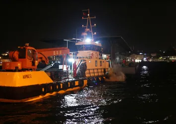 Karaköy yeni yüzer iskelesine kavuştu