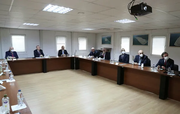 Başkan Erdoğan, Rize-Artvin Havalimanı inşaatına ilişkin brifing aldı! "Dünyanın sayılı mühendislik örneklerinden" - 1