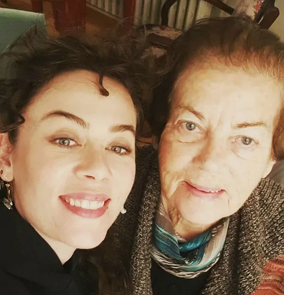 Demet Evgar’ın acı günü! Son yolculuğuna uğurlandı