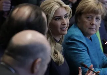 Bu kez Merkel'in Ivanka'ya bakışları konuşuluyor