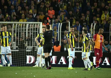 Fenerbahçe ve Galatasaray'a PFDK şoku