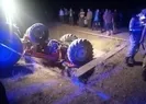 Devrilen traktörün altında kalan sürücü öldü