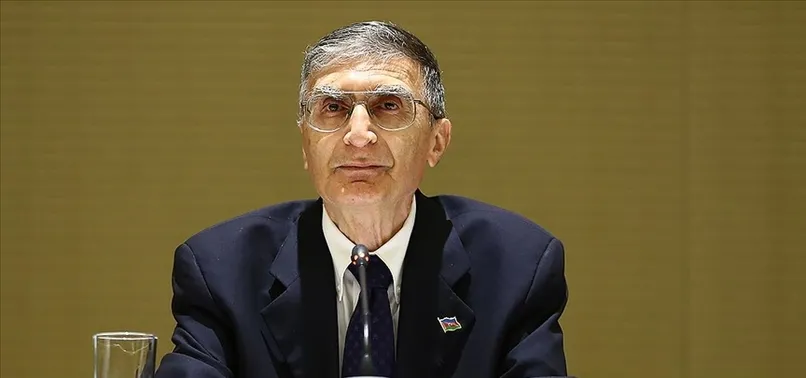 Aziz Sancar'ın KKTC tişörtüyle verdiği poza beğeni yağdı! Başkan Erdoğan'ın BM'de yaptığı çağrıya destek verdi