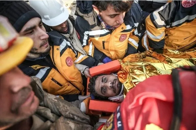 Depremin 7. gününde mucize kurtuluşlar! Umutlandıran haberler geliyor
